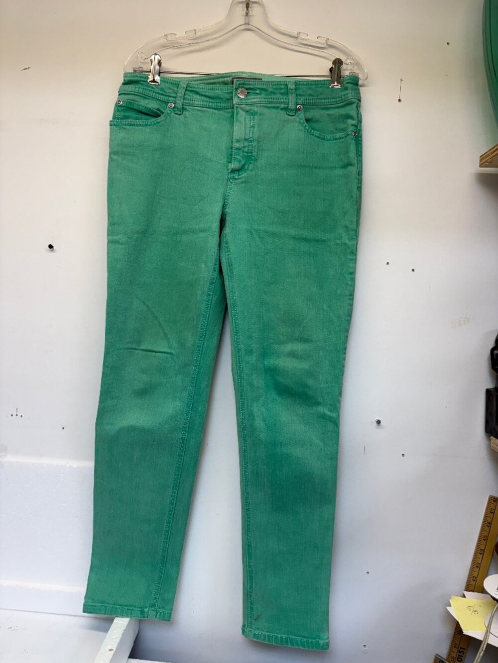 Chico's So Slimming   Green Jeans size 1